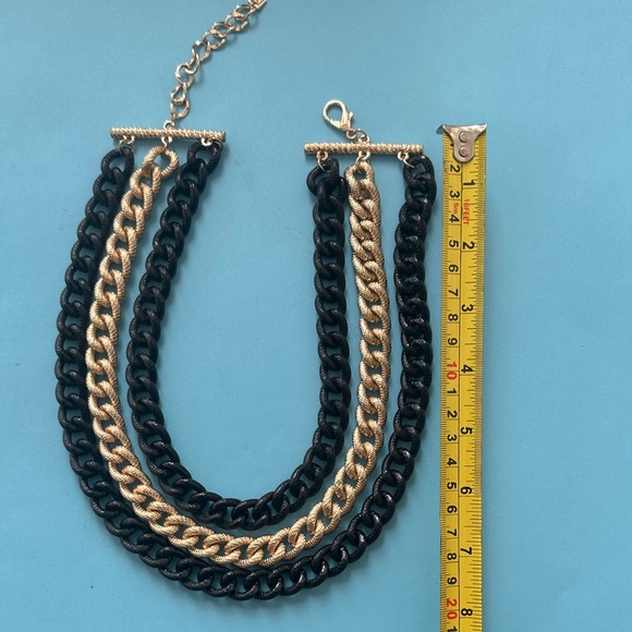 Black and Gold Chain Necklace - Picture 2 of 5